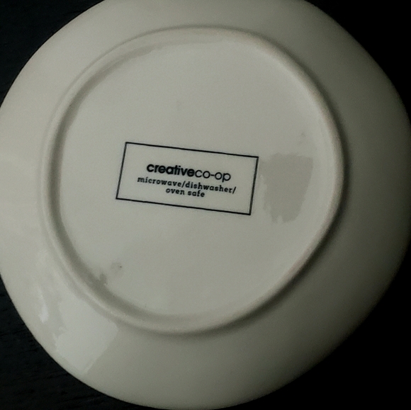 Y monogram plate floral pattern - Picture 3 of 8